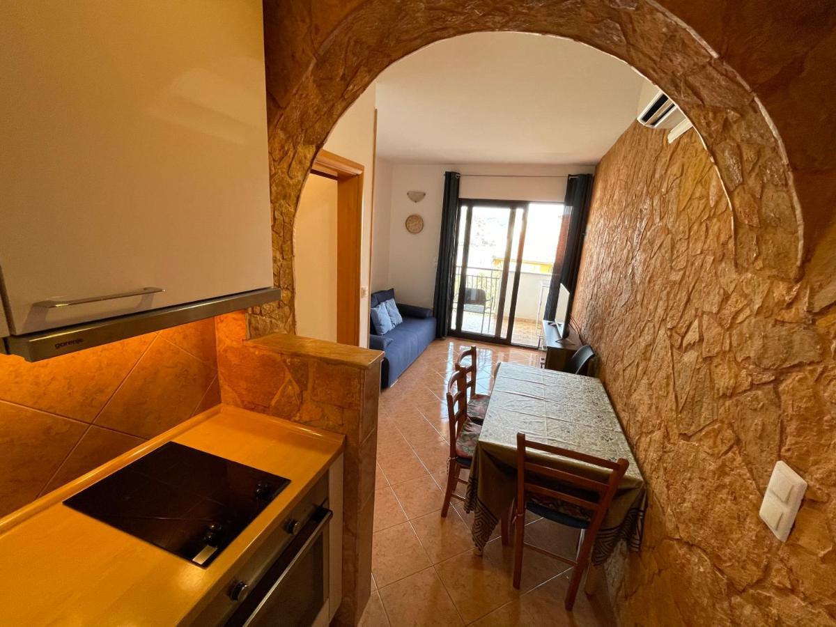 Apartment Jakasa Trogir Extérieur photo