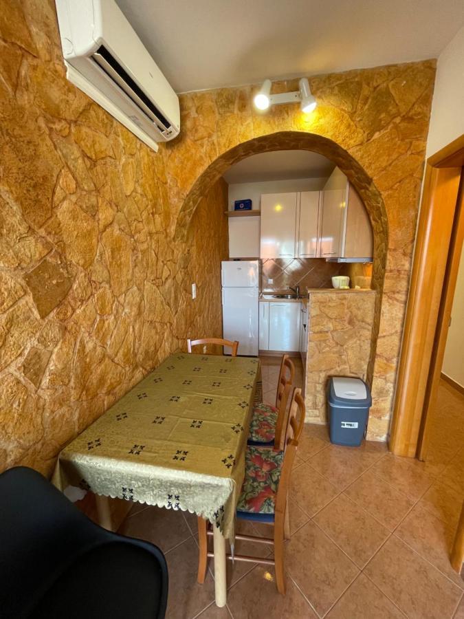 Apartment Jakasa Trogir Extérieur photo