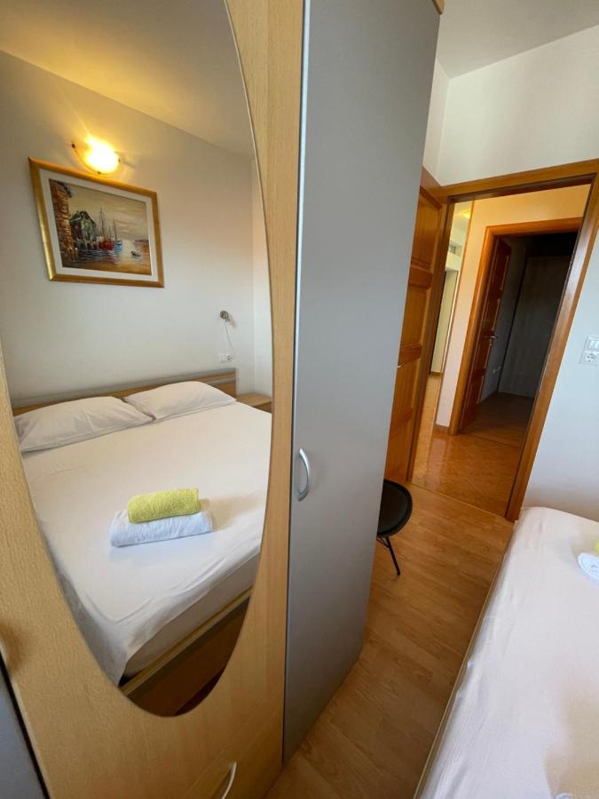 Apartment Jakasa Trogir Extérieur photo